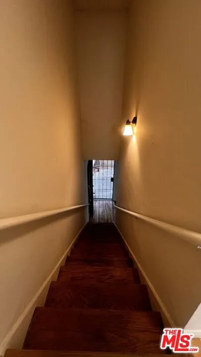 3562 Mentone Los Angeles, CA 90034