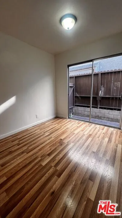 3562 Mentone Los Angeles, CA 90034