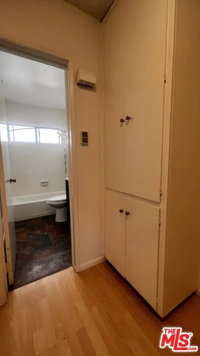 3562 Mentone Los Angeles, CA 90034