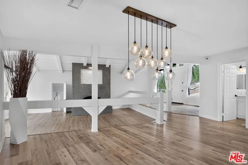 3342 White Hawk Road Escondido, CA 92027
