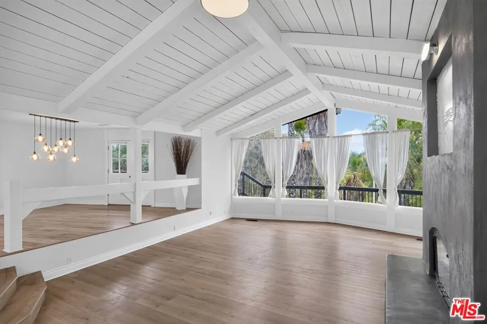 3342 White Hawk Road Escondido, CA 92027