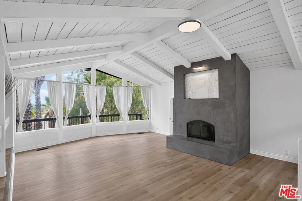 3342 White Hawk Road Escondido, CA 92027