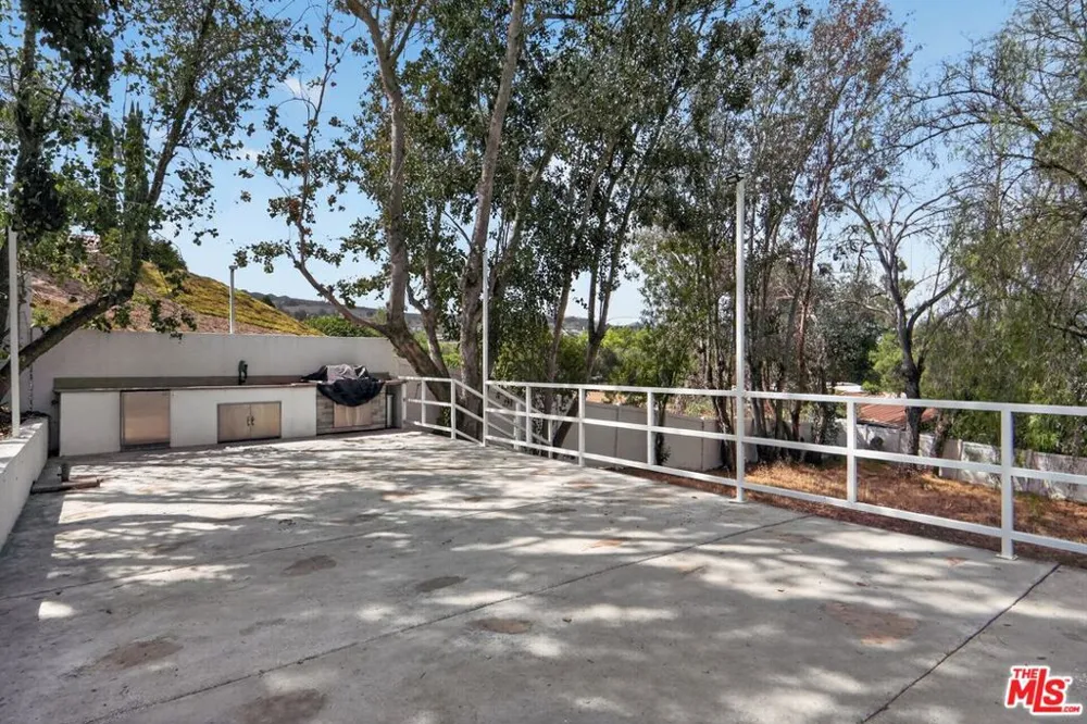 3342 White Hawk Road Escondido, CA 92027