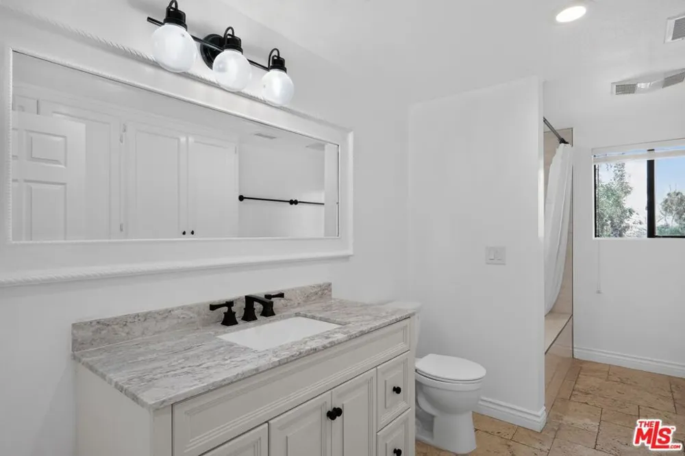 3342 White Hawk Road Escondido, CA 92027