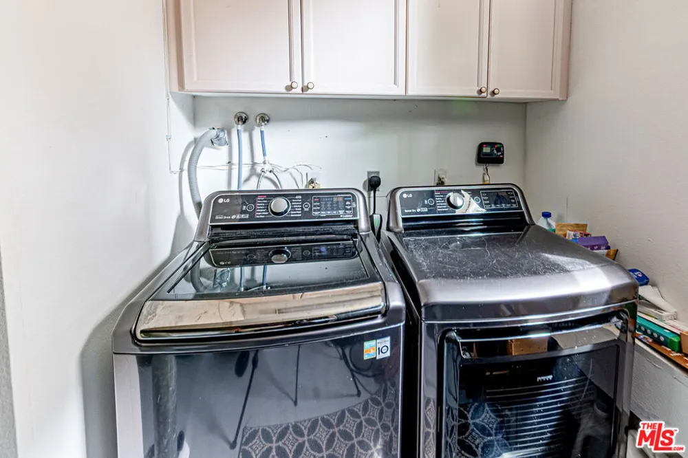 10884 Kimball Place Tustin, CA 92782