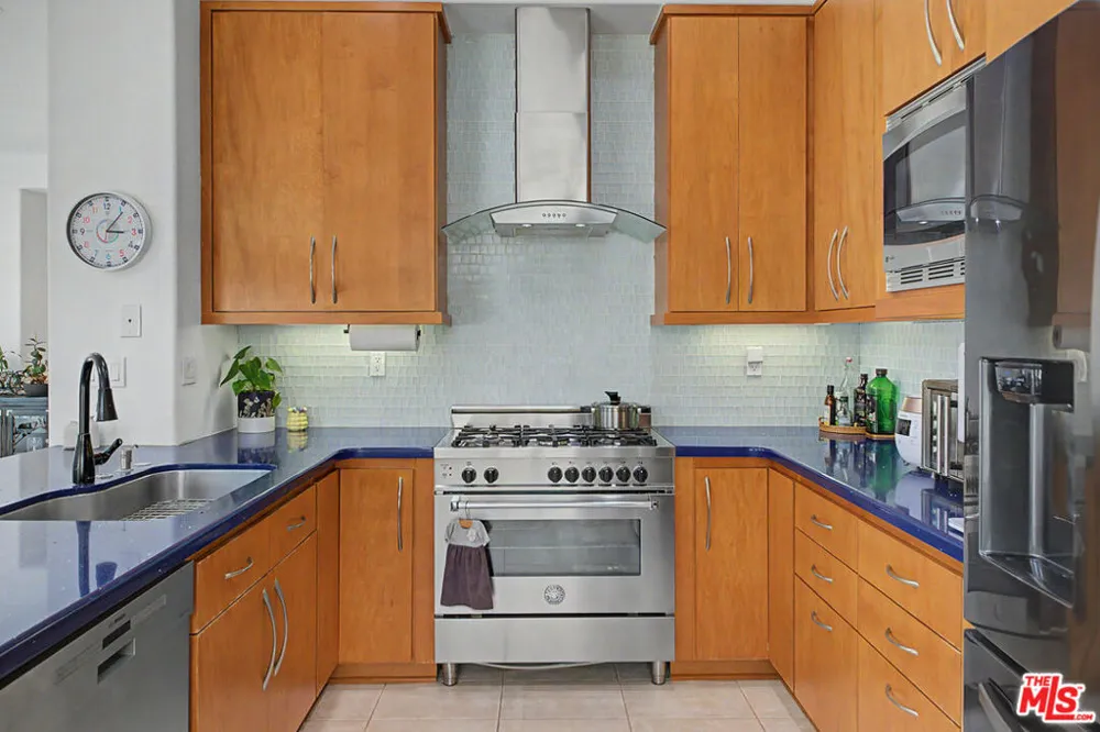 10884 Kimball Place Tustin, CA 92782