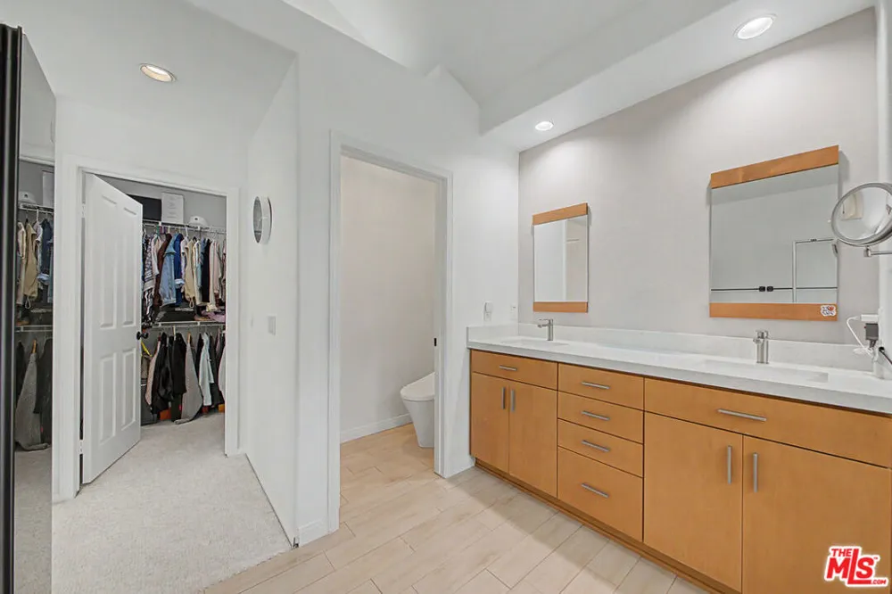 10884 Kimball Place Tustin, CA 92782