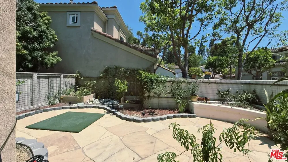 10884 Kimball Place Tustin, CA 92782