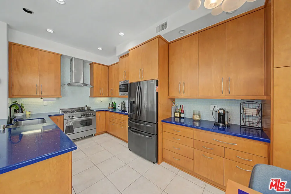 10884 Kimball Place Tustin, CA 92782
