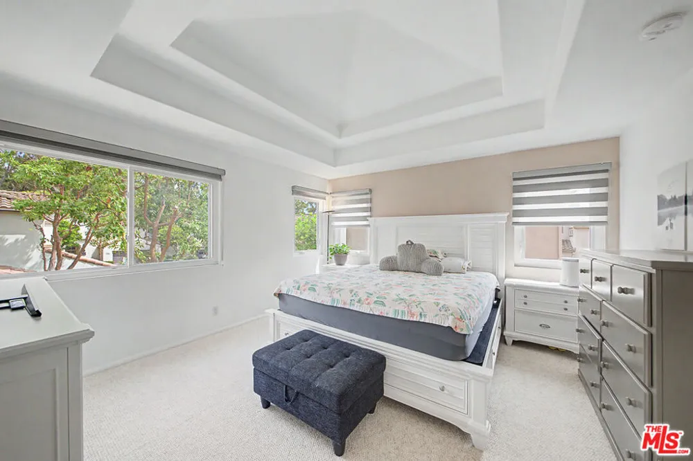 10884 Kimball Place Tustin, CA 92782