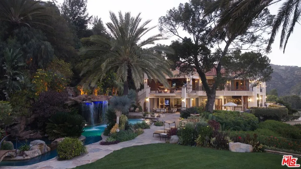10066 Cielo Drive Los Angeles, CA 90210