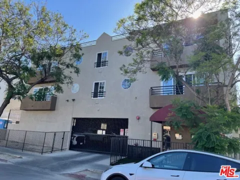 1212 Arapahoe Street #305