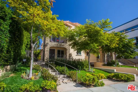 1171 FRANKLIN STREET #104