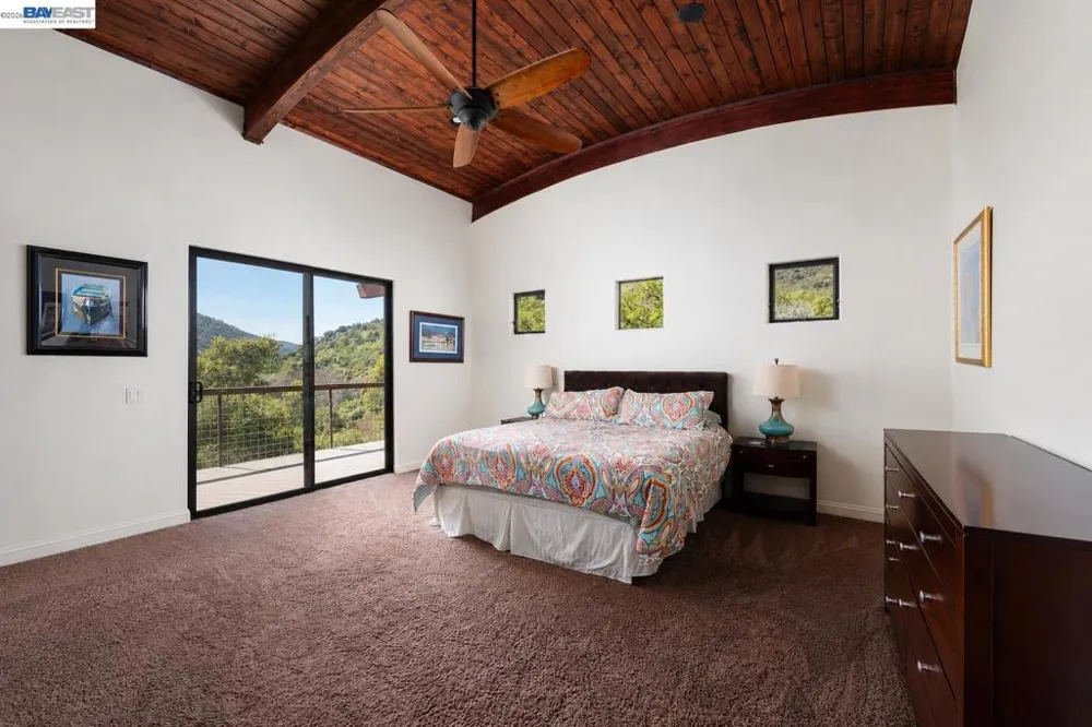 48250 S Fork Dr Three Rivers, CA 93271