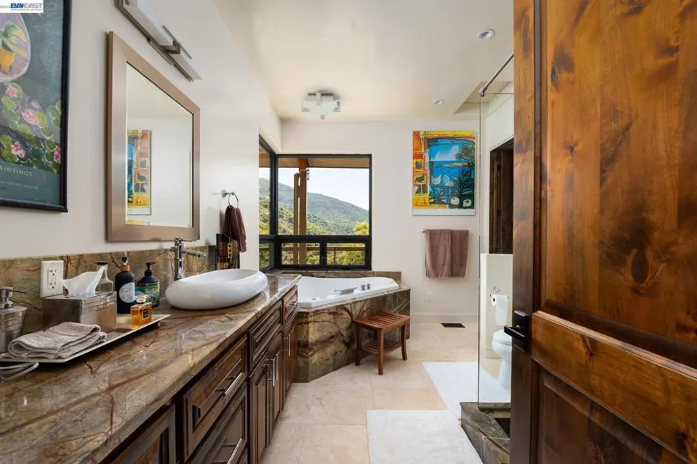 48250 S Fork Dr Three Rivers, CA 93271