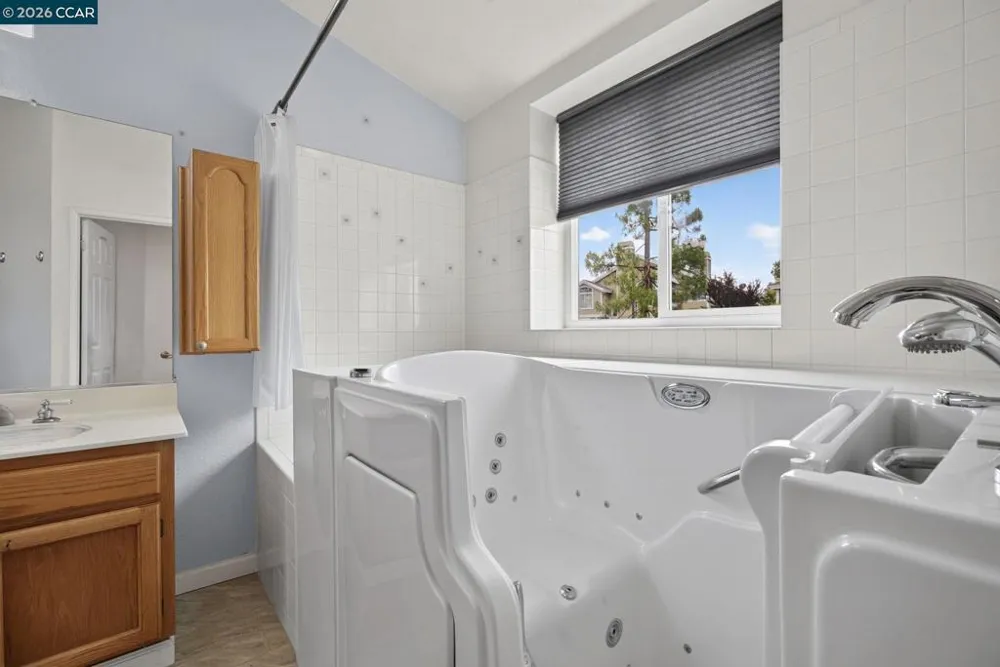 398 Wildwood Hercules, CA 94547