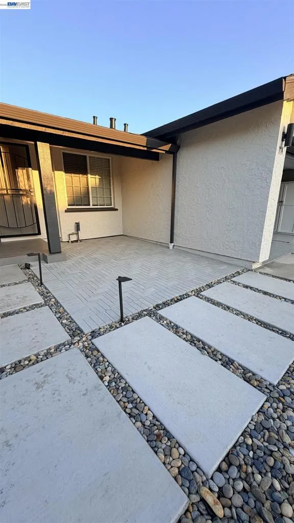 174 Cheltenham Pl San Jose, CA 95139