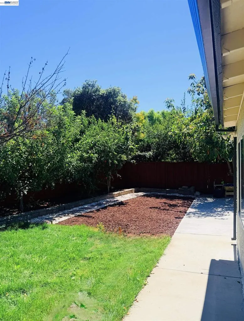 174 Cheltenham Pl San Jose, CA 95139