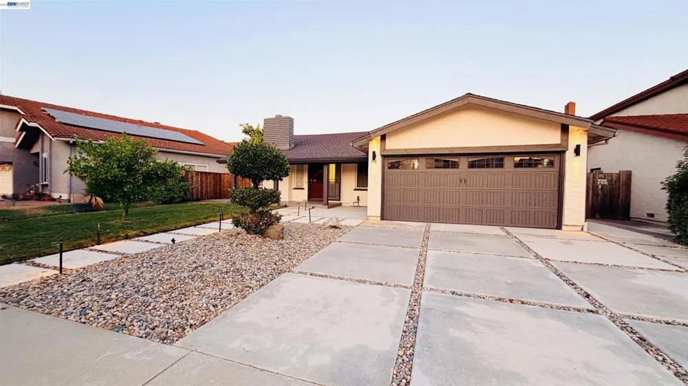 174 Cheltenham Pl San Jose, CA 95139