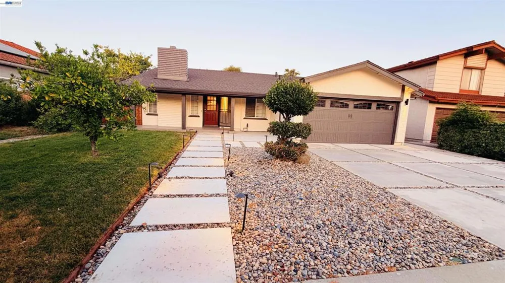 174 Cheltenham Pl San Jose, CA 95139
