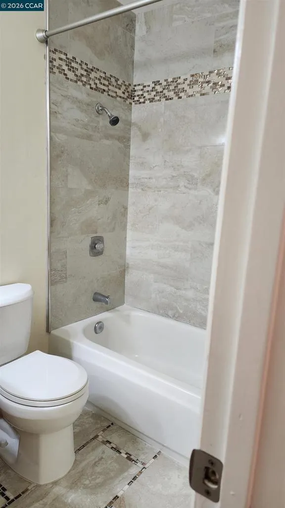 5290 San Pablo Dam Rd #19 El Sobrante, CA 94803