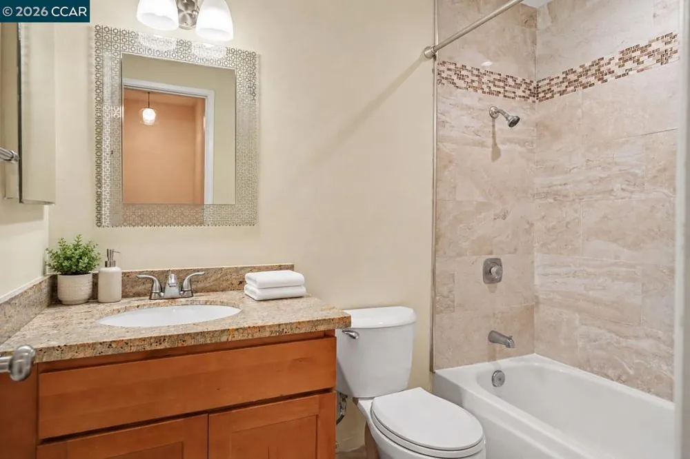 5290 San Pablo Dam Rd #19 El Sobrante, CA 94803