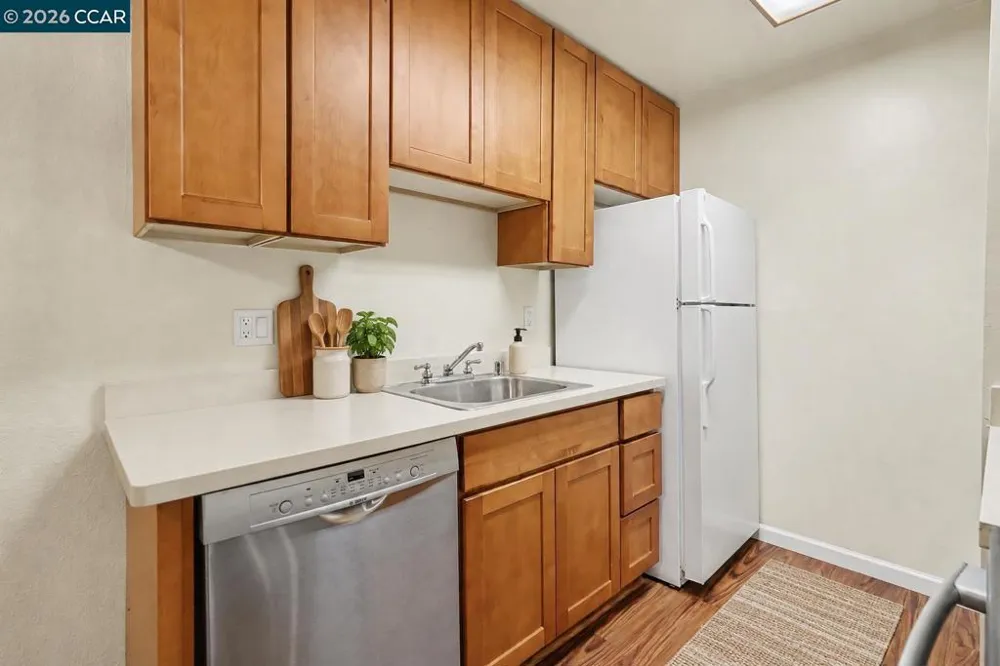 5290 San Pablo Dam Rd #19 El Sobrante, CA 94803