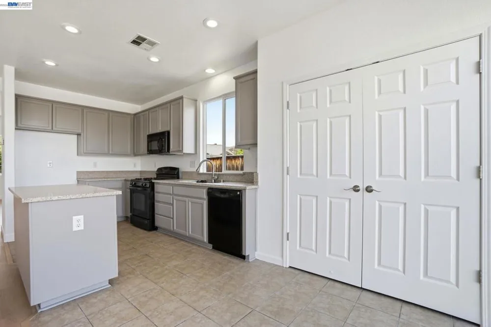 3805 Osprey Dr Antioch, CA 94509