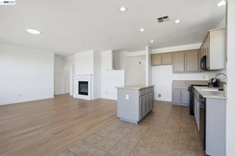 3805 Osprey Dr Antioch, CA 94509