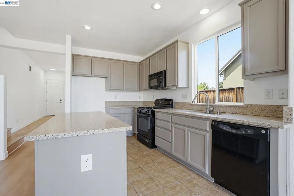 3805 Osprey Dr Antioch, CA 94509