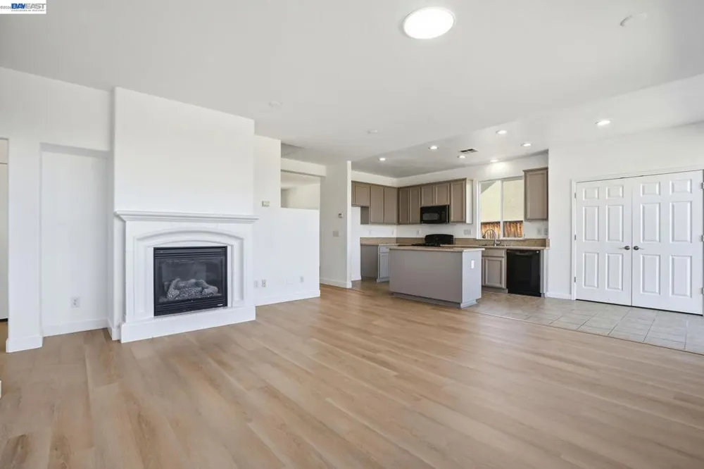 3805 Osprey Dr Antioch, CA 94509