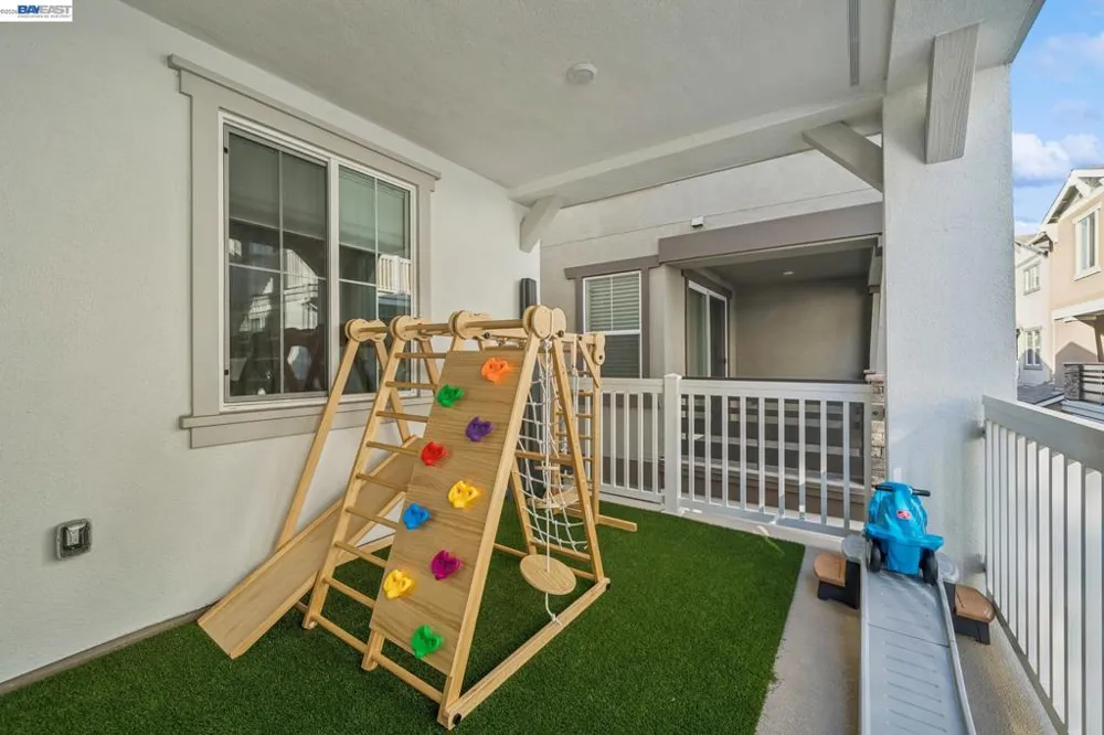 37231 Sand Bar Pl Newark, CA 94560