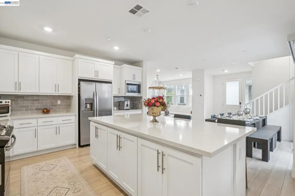 37231 Sand Bar Pl Newark, CA 94560