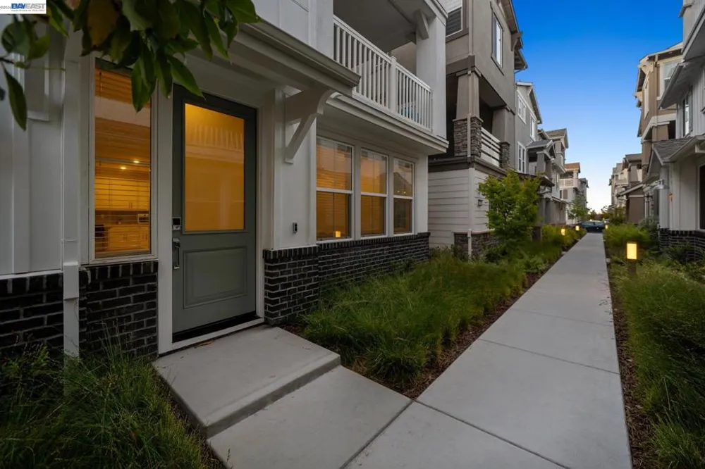 37231 Sand Bar Pl Newark, CA 94560