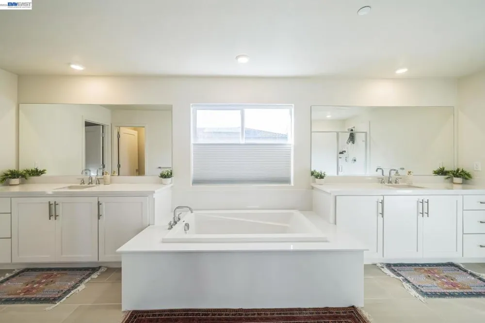 37231 Sand Bar Pl Newark, CA 94560