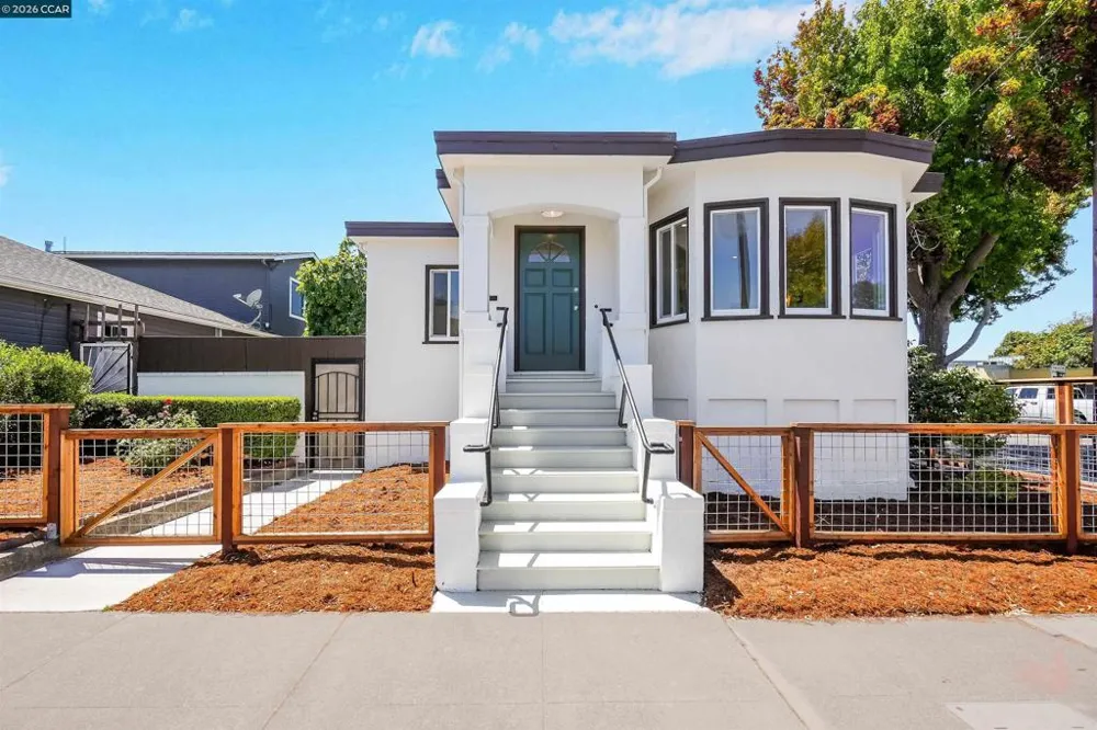 1300 Kains Ave Berkeley, CA 94702
