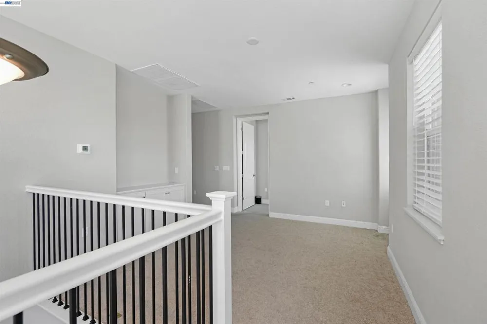 3001 Aragon Dr Pittsburg, CA 94565