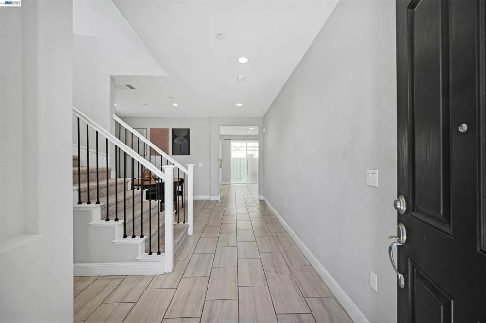 3001 Aragon Dr Pittsburg, CA 94565