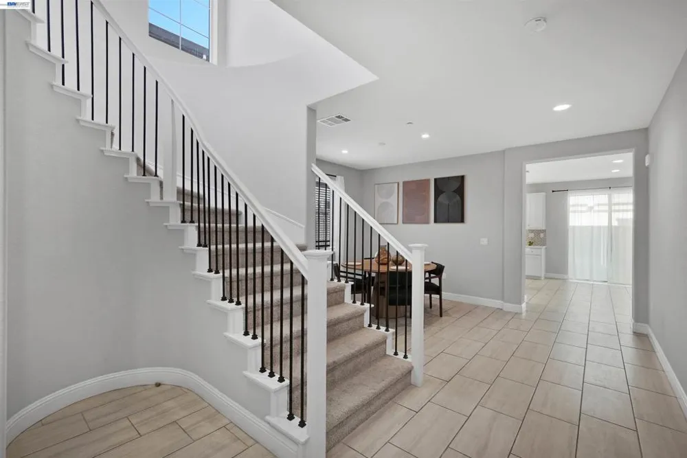 3001 Aragon Dr Pittsburg, CA 94565