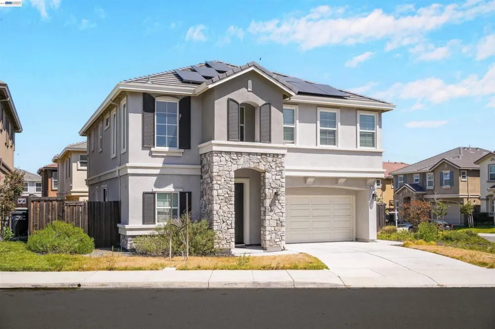 3001 Aragon Dr Pittsburg, CA 94565