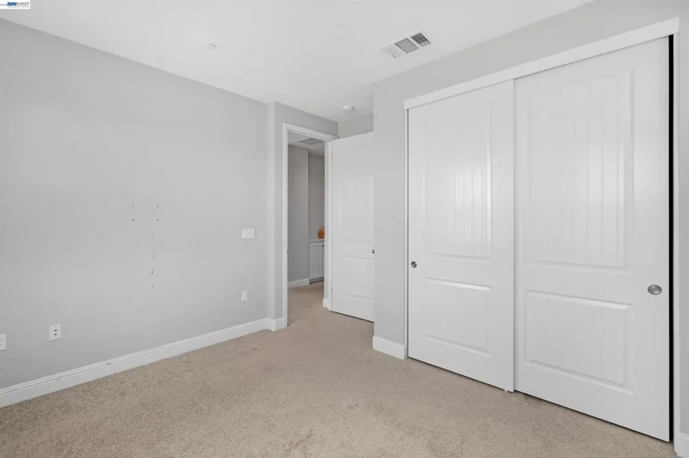 3001 Aragon Dr Pittsburg, CA 94565
