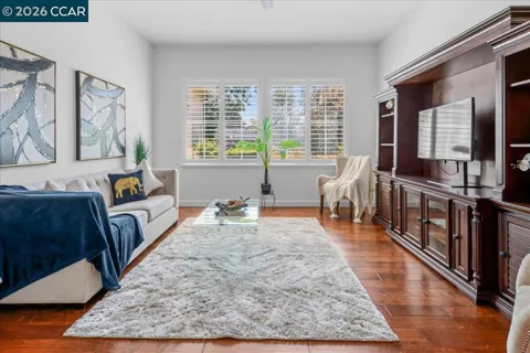 5204 Skyler Court