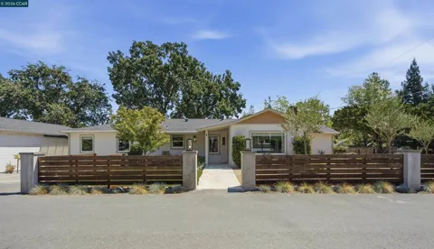 100 Polley Lane