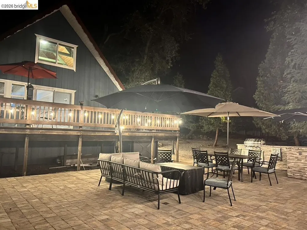 19462 Grizzly Cir Groveland, CA 95321