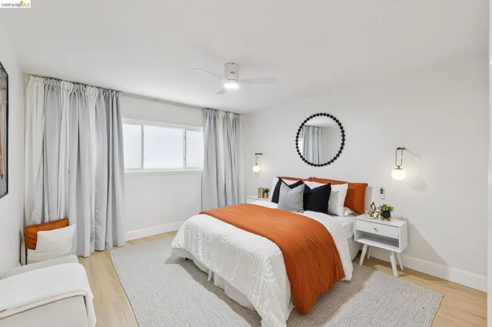 2316 Lakeshore Ave #8 Oakland, CA 94606
