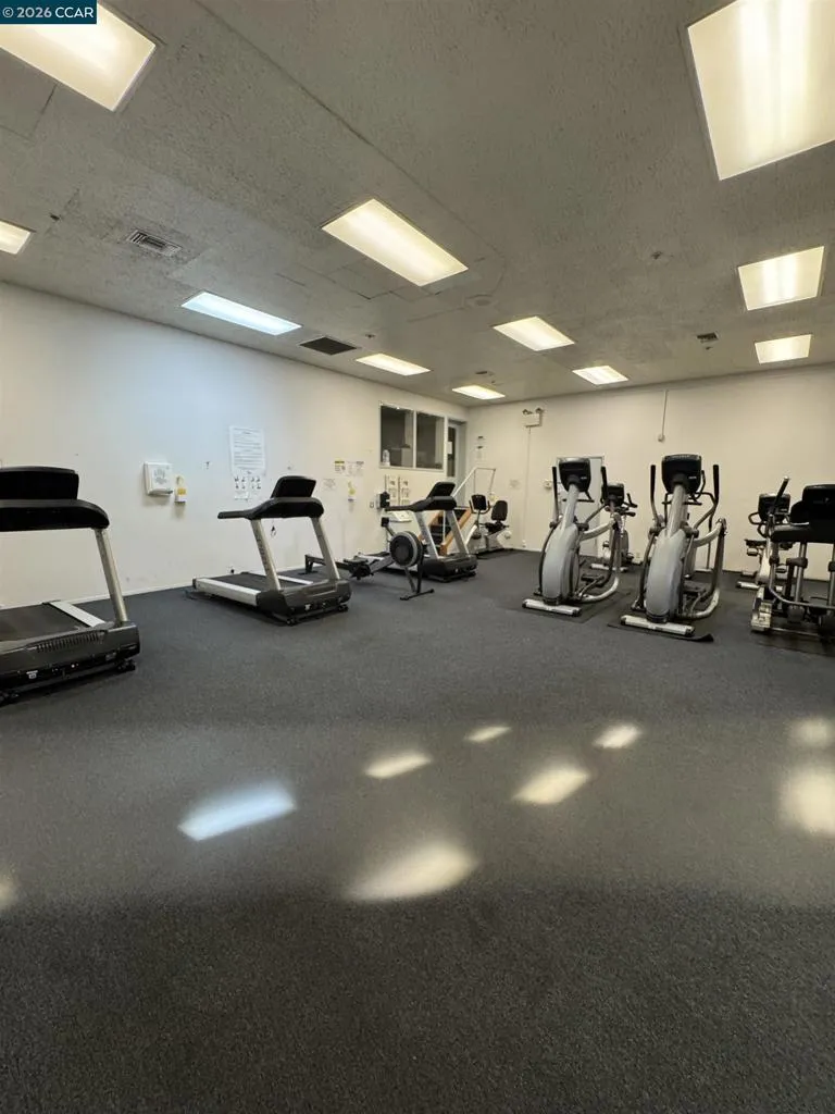 450 Civic Dr Walnut Creek, CA 94596