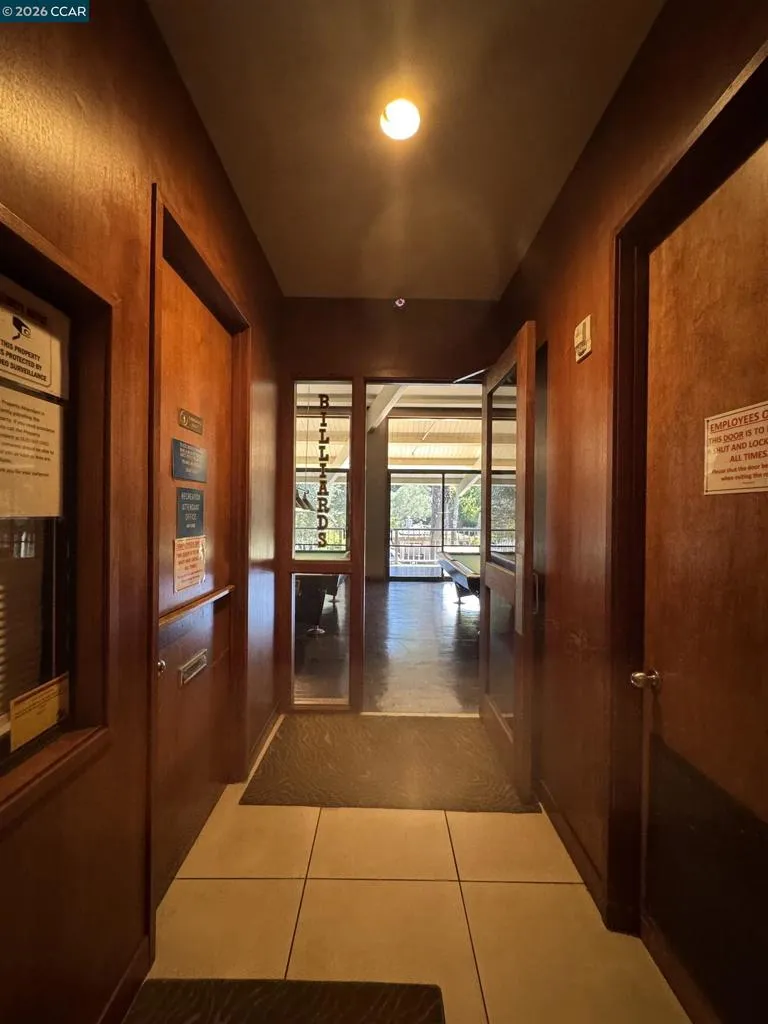 450 Civic Dr Walnut Creek, CA 94596