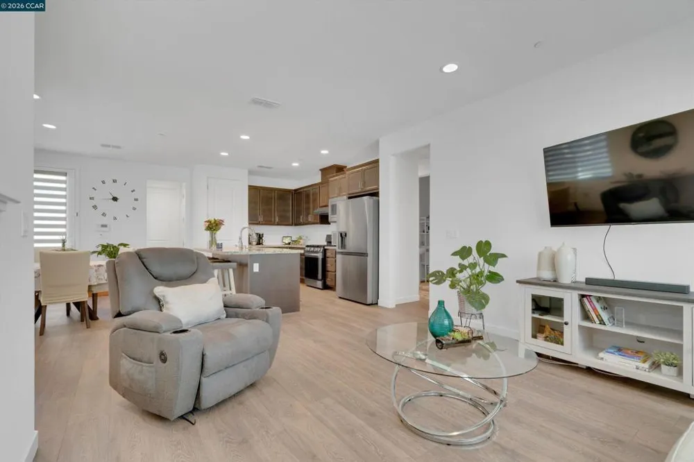 2307 Rustic Oak Ln Rio Vista, CA 94571