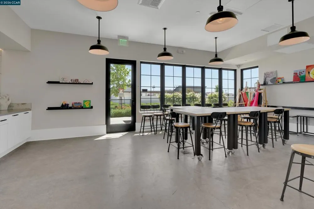 2307 Rustic Oak Ln Rio Vista, CA 94571