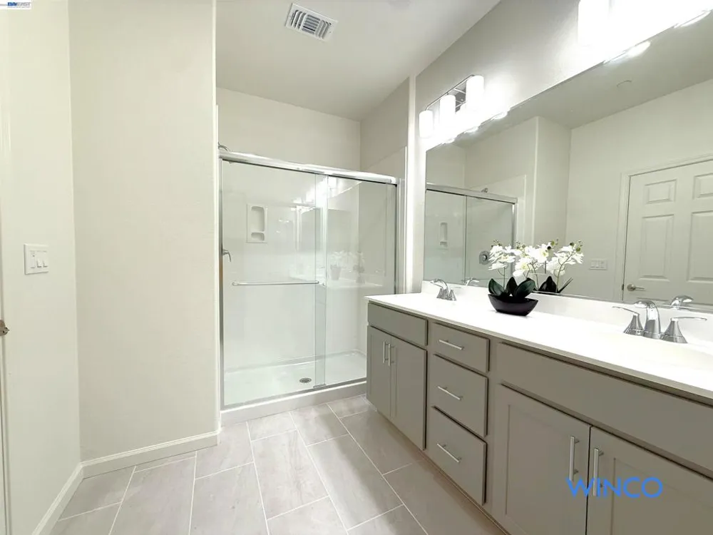 3810 Norbridge Ave Castro Valley, CA 94546